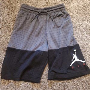Jordan | Boy's shorts | Medium 10-12YRS